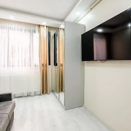 Cozy W Jacuzzi Balcony 5 Min To Taksim