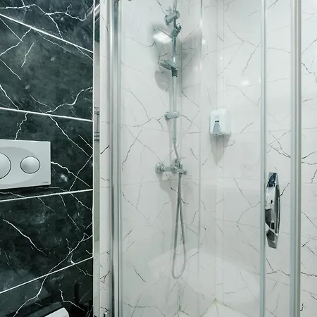 Cozy W Jacuzzi Balcony 5 Min To Taksim * Provincia di Istanbul