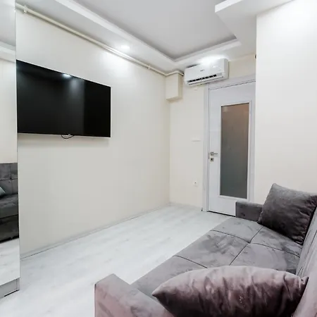 Cozy W Jacuzzi Balcony 5 Min To Taksim * Provincia di Istanbul