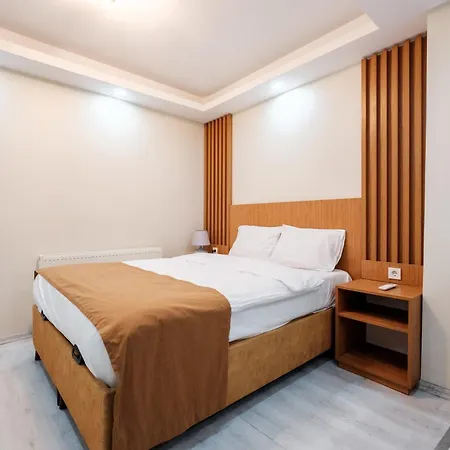 Cozy W Jacuzzi Balcony 5 Min To Taksim *